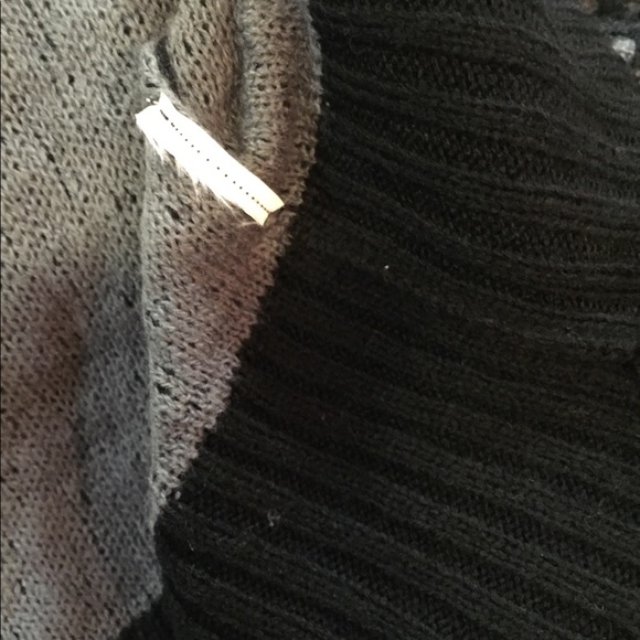 Reitman Med Petite Black and Grey Knit Turtleneck - Picture 9 of 10